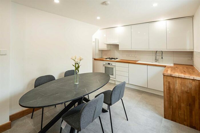 2 Bedroom Apartment To Rent In Abercorn Place, St John's Wood, London, NW8