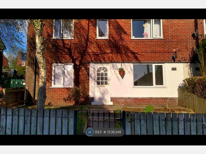 2 Bedroom Flat To Rent In Horwich, Bolton, BL6