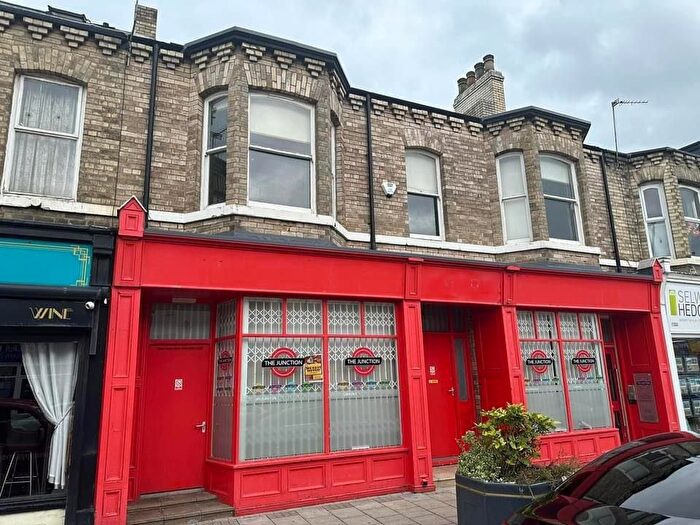 6 Bedroom Terraced House For Sale In Station Road, Redcar, TS10