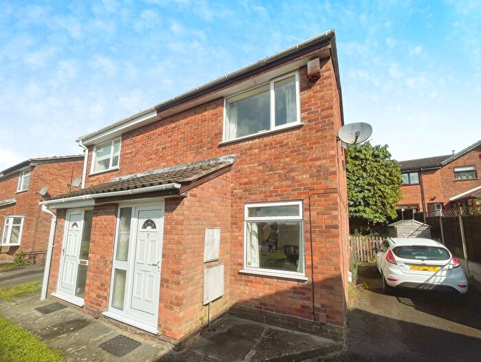 2 Bedroom Semi-Detached House To Rent In Peveril Bank, Dawley, Telford, TF4