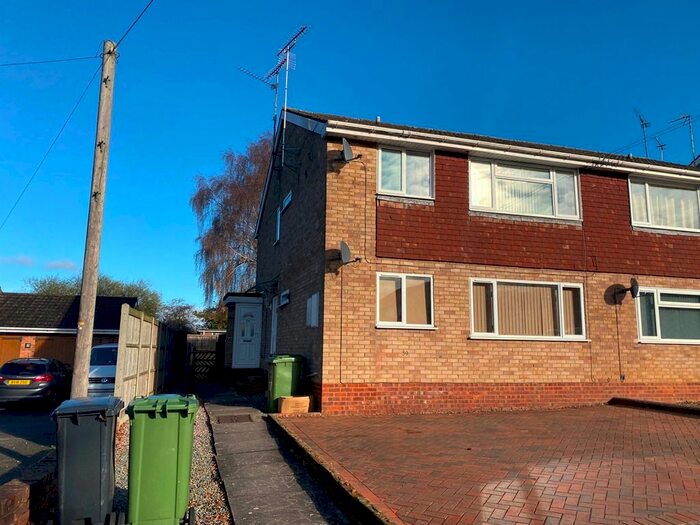 2 Bedroom Maisonette To Rent In Harvey Road, Evesham, WR11