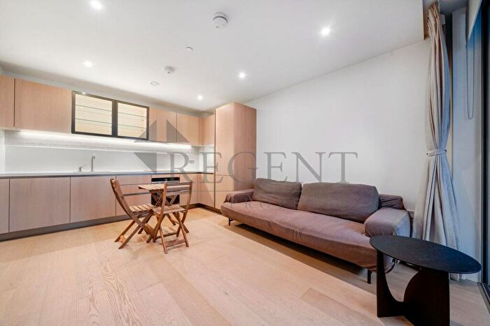 1 Bedroom Apartment For Sale In Salisbury House, Palmer Road, SW11