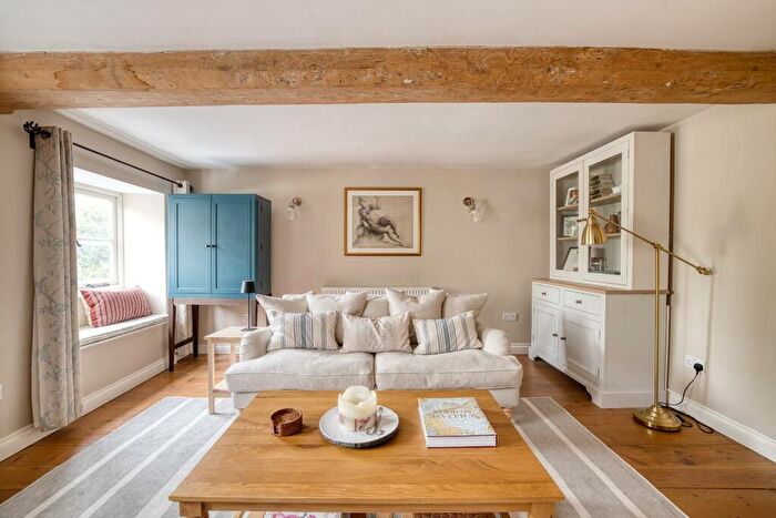 3 Bedroom Semi-Detached House For Sale In High Street, Chew Magna, BS40