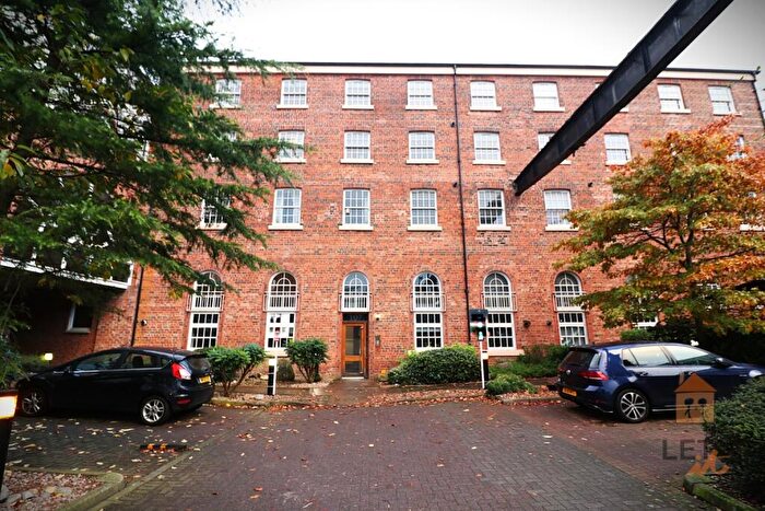 2 Bedroom Flat To Rent In Cook Street, Tradeston, Glasgow, G5