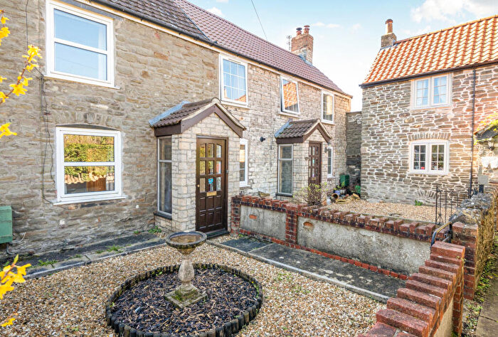 1 Bedroom Terraced House For Sale In West Street, Oldland Common, Bristol, Gloucestershire, BS30