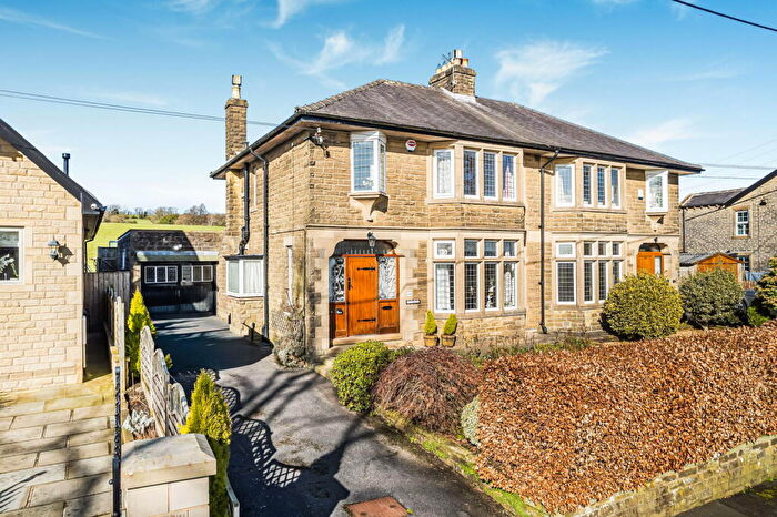 3 Bedroom Semi Detached House For Sale In Wheatley Lane Road, Fence, Burnley, BB12