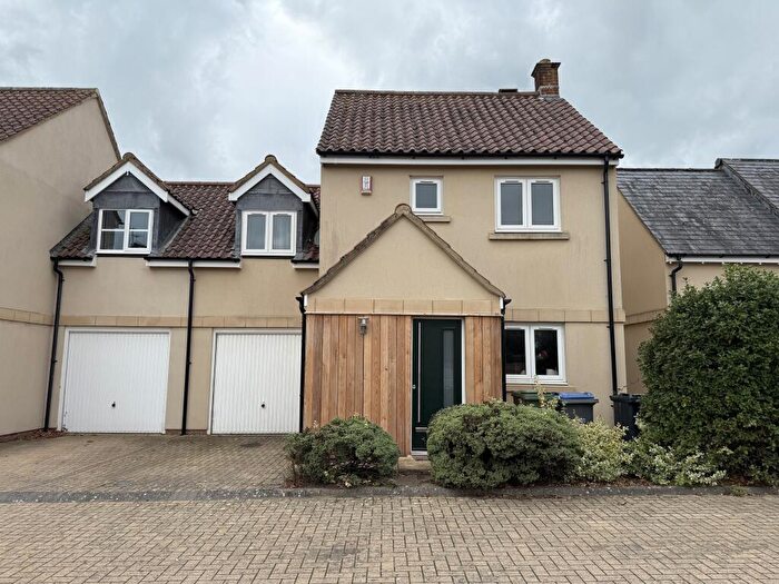 3 Bedroom Semi-Detached House For Sale In Brooklands, Royal Wootton Bassett, SN4