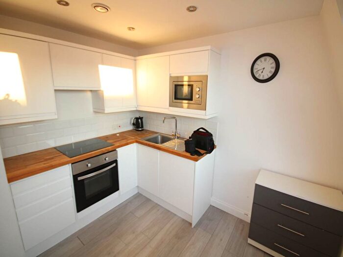 Studio To Rent In James Street, Bradford, West Yorkshire, BD1