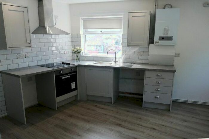 1 Bedroom Property To Rent In High Street, Bethesda LL57