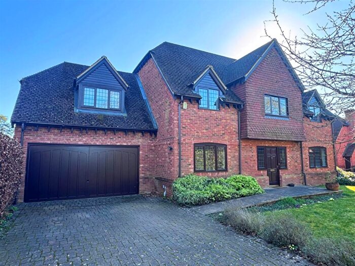 5 Bedroom Detached House For Sale In Abbotts House, Monks Lane, Newbury, RG14
