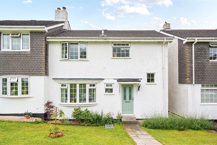 3 Bedroom Semi-Detached House For Sale In Uphill Close, Ivybridge, PL21