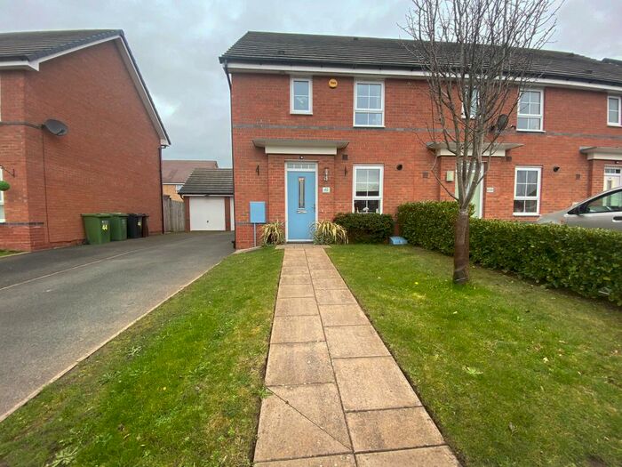 3 Bedroom End Of Terrace House To Rent In Rainsford Crescent, Kidderminster, DY10