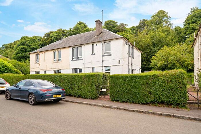 2 Bedroom Apartment For Sale In Finlaystone Road, Kilmacolm, PA13