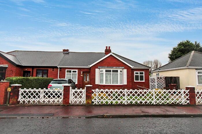 2 Bedroom Semi-Detached Bungalow For Sale In Firtree Avenue, Walkerville, Newcastle Upon Tyne, Tyne And Wear, NE6