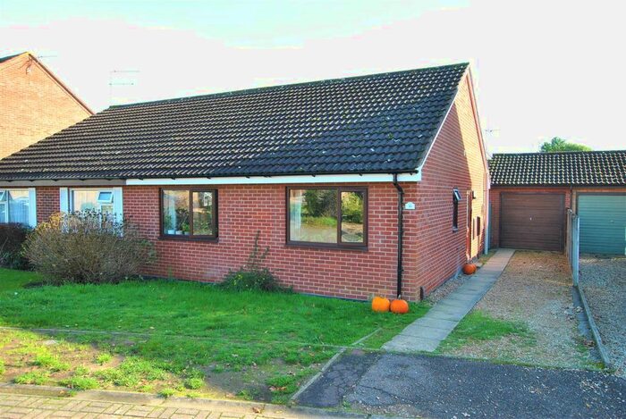 2 Bedroom Semi-Detached Bungalow To Rent In The Crofts, Harpsfield, Norwich, NR5