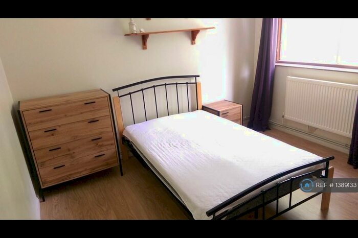 1 Bedroom Flat To Rent In Willenhall Road, London, SE18