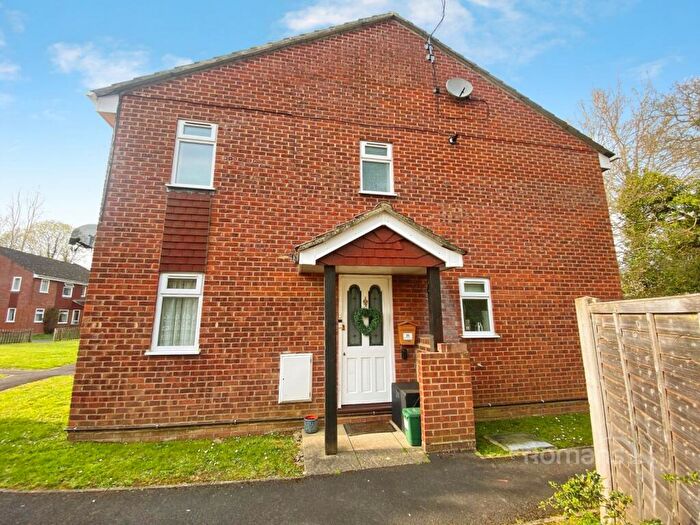 1 Bedroom Flat To Rent In Cibbons Road, Chineham, Basingstoke, RG24