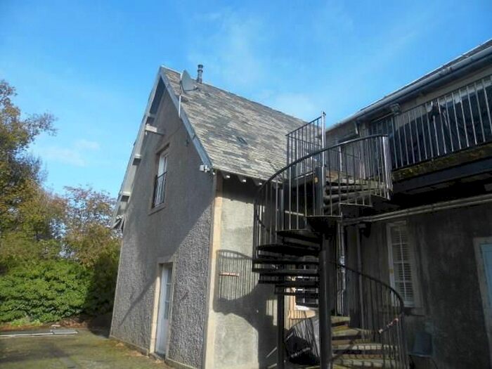 2 Bedroom Flat To Rent In Langbank, Port Glasgow PA14