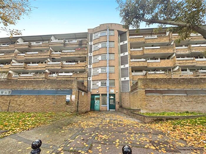 1 Bedroom Flat To Rent In Cator Street, London, SE15