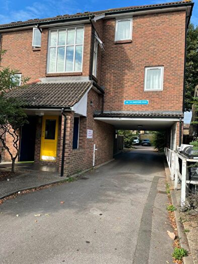 1 Bedroom Flat To Rent In Hertford Road, London, N9