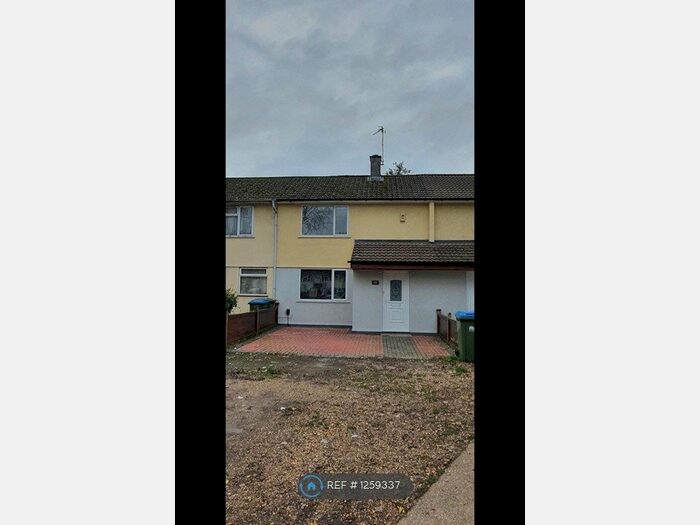3 Bedroom Terraced House To Rent In Porlock Road, Southampton SO16