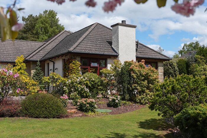 4 Bedroom Detached Bungalow For Sale In Comerton Place, Drumoig, St. Andrews, KY16