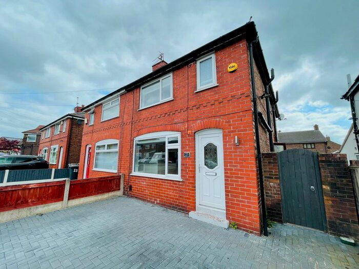 3 Bedroom Semi-Detached House To Rent In Cliftonville Road, Woolston, Warrington, WA1