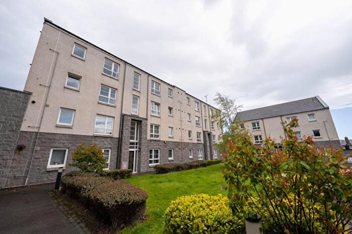 2 Bedroom Flat To Rent In Urquhart Court, Ffl, Aberdeen, AB24