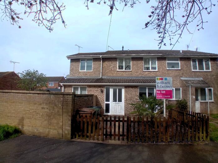 2 Bedroom Property To Rent In Cameron Close, Heacham, King's Lynn, PE31