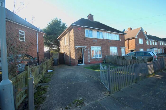 3 Bedroom Terraced House To Rent In Eatesbrook Road, Birmingham, B33