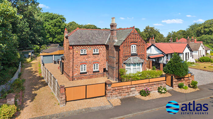 3 Bedroom Detached House For Sale In Church Road, Hale Village, L24