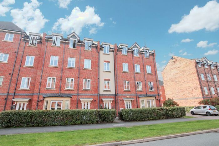 2 Bedroom Flat To Rent In Rylands Drive, Warrington, Cheshire, WA2