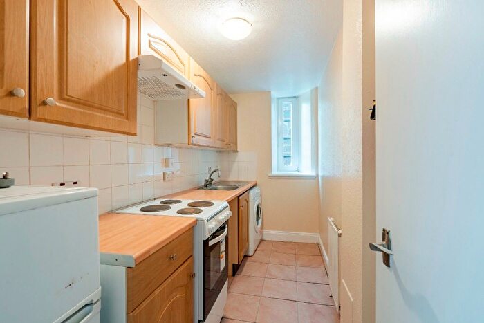 1 Bedroom Flat To Rent In Arklay Street, Dundee, DD3