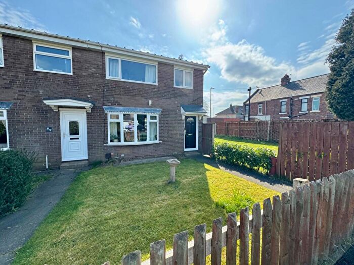 3 Bedroom End Of Terrace House For Sale In Melness Road, Hazlerigg, Newcastle Upon Tyne, Tyne And Wear, NE13