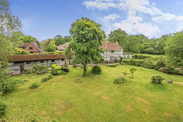 4 Bedroom Semi-Detached House For Sale In Marley Hayes, Exmouth, EX8