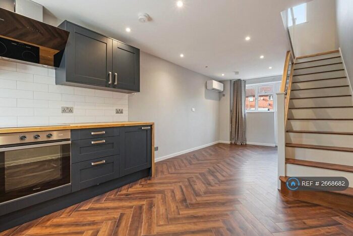 1 Bedroom Terraced House To Rent In Nuthatch Gardens, London, SE28