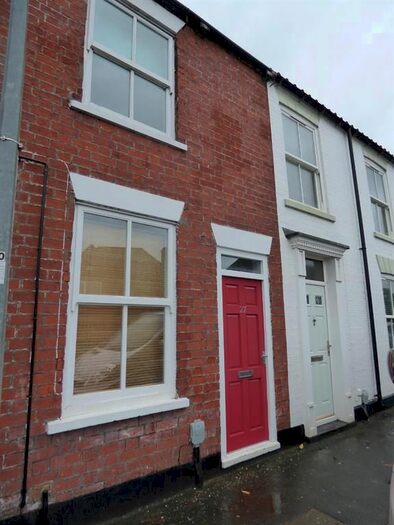 2 Bedroom Terraced House To Rent In Cartwright Lane, Beverley HU17