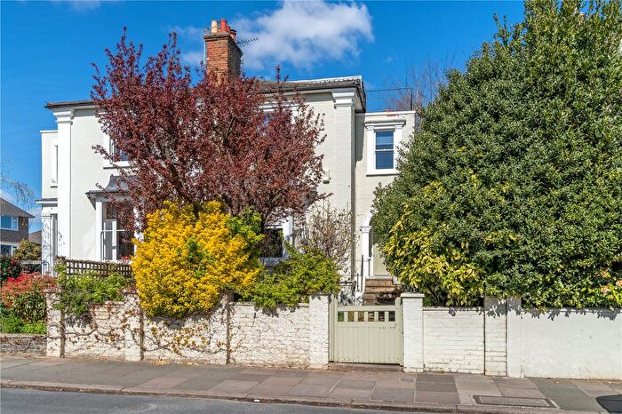 5 Bedroom Semi Detached House For Sale In Popes Grove, Twickenham, United Kingdom, TW2