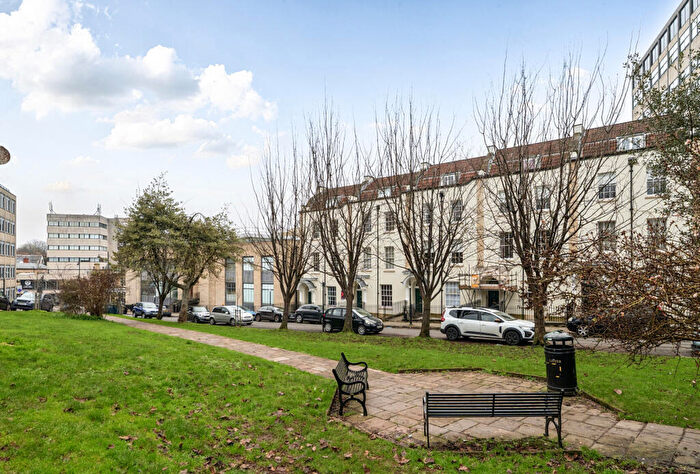 2 Bedroom Apartment For Sale In Park Place, Clifton, Bristol, BS8