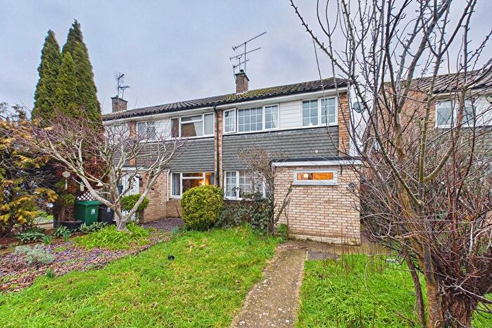 3 Bedroom End Of Terrace House To Rent In Hag Hill Rise, Taplow, Maidenhead, Berkshire, SL6
