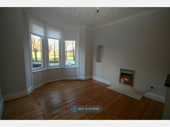 2 Bedroom Flat To Rent In Tollcross Road, Glasgow, G32