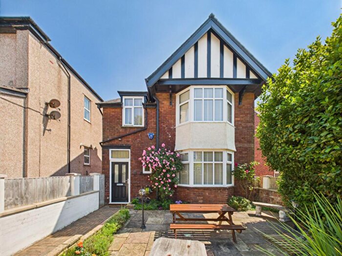 3 Bedroom Detached House For Sale In Talbot Street, Southport, PR8