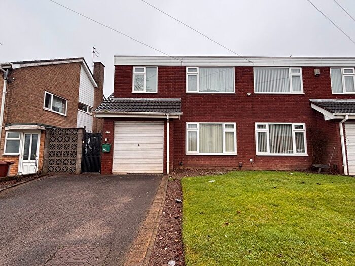 3 Bedroom Property To Rent In Churchill Road, Walsall, WS2