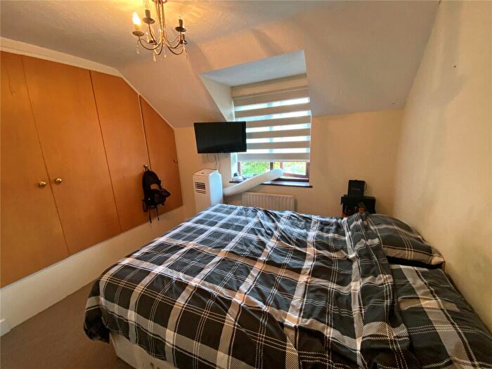 3 Bedroom Detached House For Sale In Ringwood Road, Bear Cross, Bournemouth, Dorset, BH11