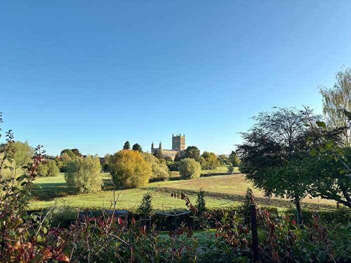 2 Bedroom Property For Sale In Shephard Mead, Tewkesbury, GL20