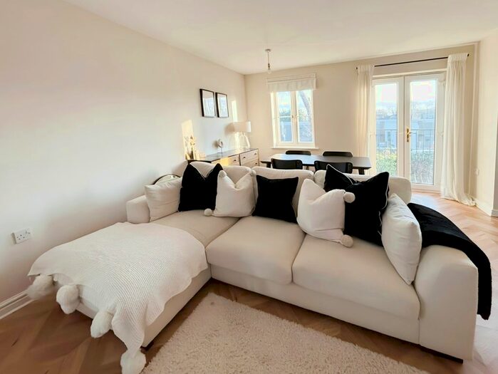 1 Bedroom Flat To Rent In Pipkin Close, Pontprennau, Cardiff, CF23