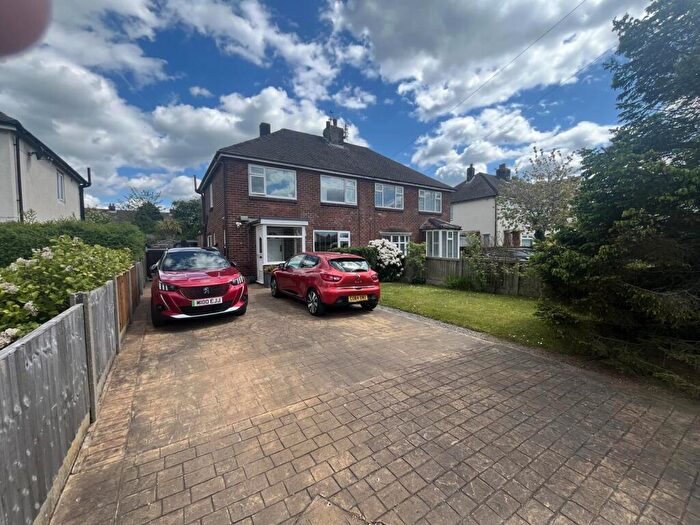 3 Bedroom Semi-Detached House For Sale In Clifton Place, Freckleton, Preston, PR4