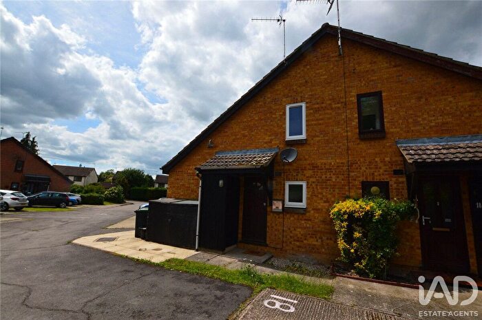 1 Bedroom Maisonette To Rent In The Croft, Elsenham Bishop's Stortford Herts, CM22