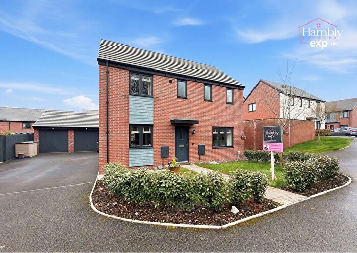 3 Bedroom Detached House For Sale In Trem Y Graig, Capel Llanilltern, Cardiff, CF5