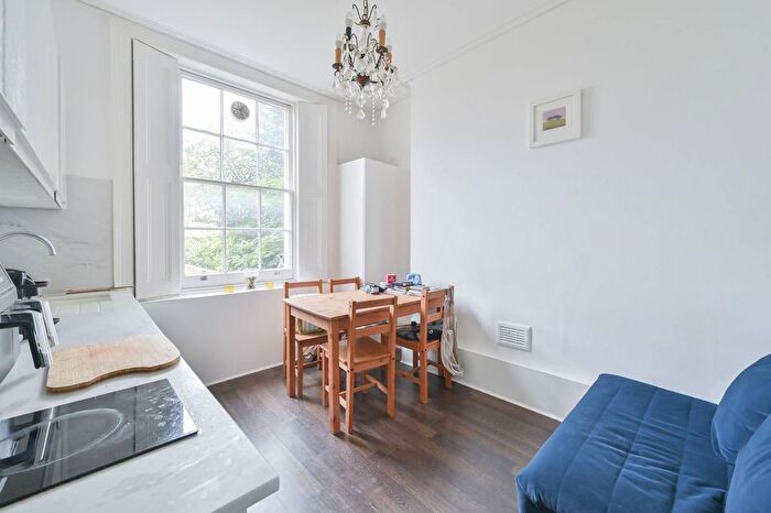 1 Bedroom Flat To Rent In Delancey Street, Camden, London, NW1